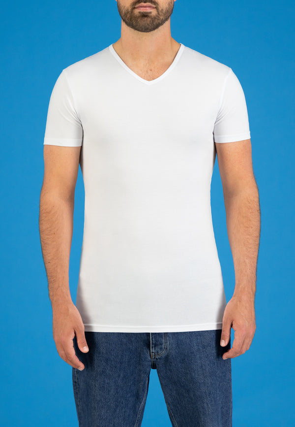 BODYFIT T-shirt deep V-neck - White – Garage Basics